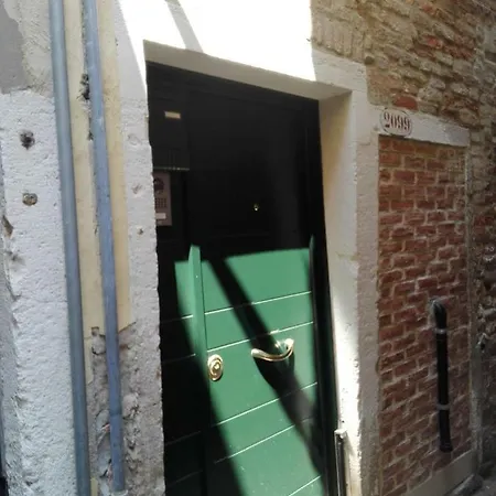 Apartment Gioiello Di Venezia, Calle Del Forno